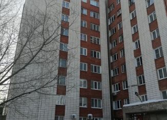 Продаю 2-комнатную квартиру, 37.5 м2, Омск, улица Сурикова, 8, Центральный округ