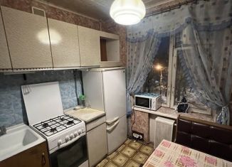 Сдается 2-ком. квартира, 44 м2, Москва, Новощукинская улица, Новощукинская улица