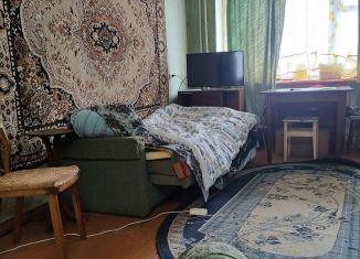 Аренда двухкомнатной квартиры, 42 м2, Заполярный, улица Бабикова, 11