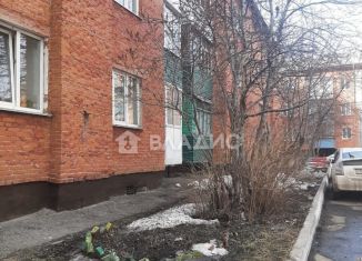 Продаю двухкомнатную квартиру, 48 м2, Кемерово, Комсомольский проезд, 3, Рудничный район
