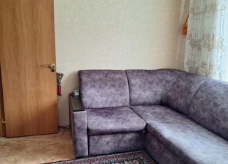 Сдам 2-комнатную квартиру, 42 м2, Нижегородская область, улица Движенцев, 34