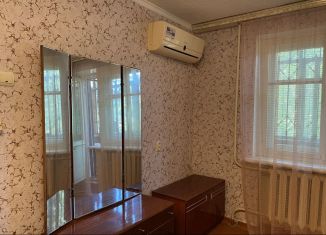 Сдаю в аренду 1-комнатную квартиру, 43 м2, Волгоградская область, улица Фадеева, 13