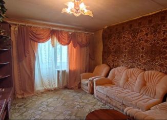 Продаю трехкомнатную квартиру, 58.8 м2, Свердловская область, микрорайон Зелёный Бор-2, 2