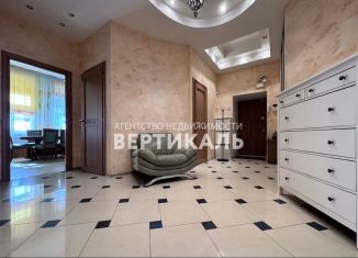 Продам 3-комнатную квартиру, 130 м2, Москва, Подколокольный переулок, 6с3, метро Китай-город