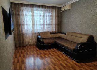 Продается 2-комнатная квартира, 50.7 м2, Оренбургская область, Салмышская улица, 1