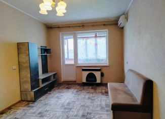 Сдаю 1-ком. квартиру, 30 м2, Джанкой, Советская улица, 63