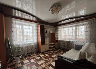 Продаю однокомнатную квартиру, 32 м2, Канаш, проспект Ленина, 26