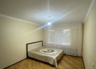 Сдается однокомнатная квартира, 32 м2, Нальчик, улица А.А. Кадырова, 9, район Молодёжный