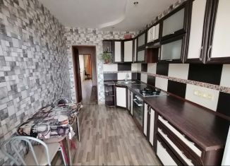 Сдача в аренду 3-комнатной квартиры, 61 м2, село Дачное, Садовая улица, 4