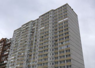 Продам 1-комнатную квартиру, 45.7 м2, Волгоград, бульвар 30-летия Победы, 19Б, ЖК Дом на Бульваре