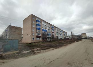 Продажа 3-ком. квартиры, 58.8 м2, поселок Сахзаводской, Комсомольская площадь, 24