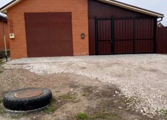 Продаю дом, 50 м2, село Бикмуразово, улица Гумера Гали, 47