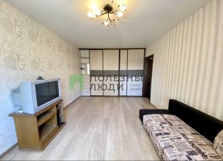 Продается однокомнатная квартира, 37.3 м2, Саратовская область, улица имени С.Ф. Тархова, 27Б