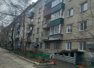 Продается 2-ком. квартира, 47 м2, Чита, улица Кочеткова, 4