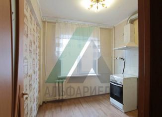 Продается трехкомнатная квартира, 58.1 м2, Омск, улица Багратиона, 29Б