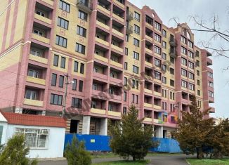 Продам 3-ком. квартиру, 88.7 м2, Элиста, улица Хрущёва, 15, 6-й микрорайон