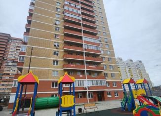 Продается 1-комнатная квартира, 64.1 м2, Краснодар, микрорайон Гидрострой, проспект имени писателя Знаменского, 9к4