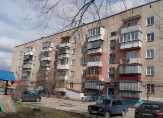 Продается двухкомнатная квартира, 55.1 м2, Еманжелинск, Шоссейная улица, 1А