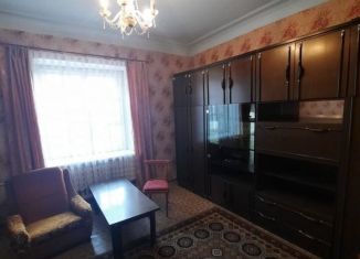 Сдается двухкомнатная квартира, 58 м2, Забайкальский край, улица Подгорбунского, 41Б