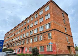 Продам трехкомнатную квартиру, 65.4 м2, Кемерово, Кузнецкий проспект, 135Б