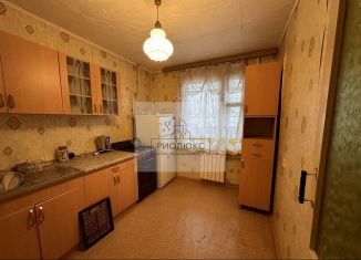 Продается однокомнатная квартира, 34 м2, Свердловская область, Симферопольская улица, 40