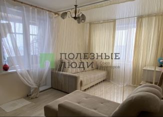 Продажа 2-комнатной квартиры, 50 м2, Барнаул, улица Юрина, 219