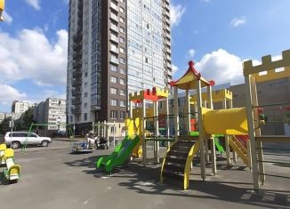 Продам 4-комнатную квартиру, 90.9 м2, Челябинская область, Комсомольский проспект, 80