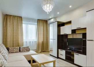 Сдаю двухкомнатную квартиру, 48 м2, Екатеринбург, улица Пехотинцев, 7