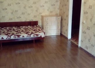 Сдам 1-ком. квартиру, 33 м2, Ростовская область, Красногоровская улица, 31