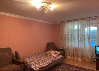 Продается однокомнатная квартира, 36 м2, Владикавказ, улица Генерала Дзусова, 30, 14-й микрорайон
