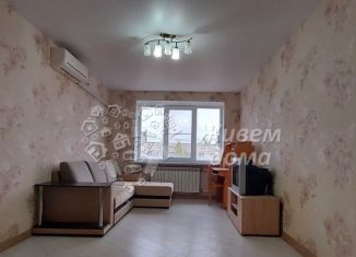 3-комнатная квартира на продажу, 58 м2, Волгоград, улица Карла Маркса, 19