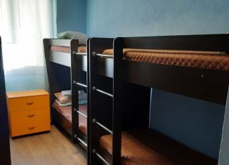 Сдается в аренду комната, 20 м2, Тюмень, улица Тимофея Чаркова, 20с3