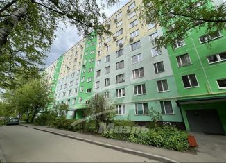 Продам 4-ком. квартиру, 63 м2, Москва, Оборонная улица, 6, Лосиноостровский район