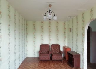 Продам 2-комнатную квартиру, 42 м2, село Большая Глушица, Пугачёвская улица