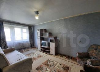 Продажа 1-ком. квартиры, 32 м2, Великие Луки, проспект Гагарина