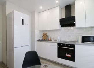 2-ком. квартира на продажу, 45.2 м2, деревня Царёво, улица Петра Гаврилова, 9