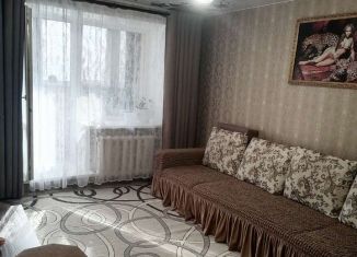 3-комнатная квартира на продажу, 56 м2, поселок городского типа Новый Городок, улица Тухачевского, 13