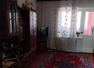 Продам 3-комнатную квартиру, 65.5 м2, Кирсанов, Заводская улица, 5