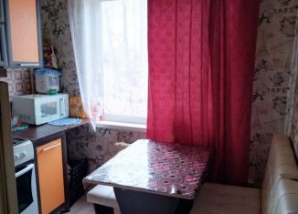 Продается двухкомнатная квартира, 43.9 м2, поселок городского типа Емельяново, улица 2-х Борцов, 31