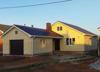 Продам дом, 110 м2, Кукмор, улица Замалетдина Бикташи, 31