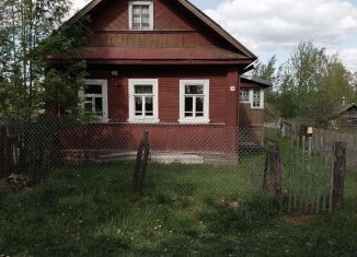 Продаю дом, 50 м2, Окуловка, улица Клары Цеткин, 48