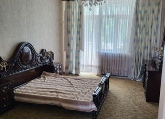 Аренда 3-комнатной квартиры, 74 м2, Брянск, Харьковская улица, 4, Бежицкий район