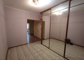 Сдам 4-комнатную квартиру, 98 м2, Кемерово, Комсомольский проспект, 49Г