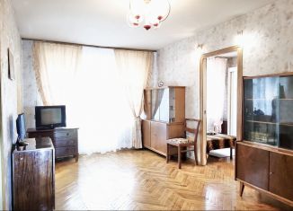 Двухкомнатная квартира в аренду, 47 м2, Москва, Оршанская улица, 8к1, район Кунцево