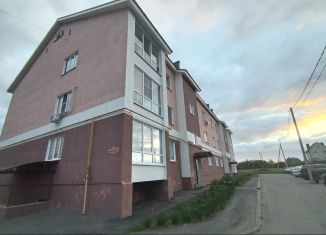 Однокомнатная квартира на продажу, 38 м2, село Бессоновка, Коммунистическая улица, 2