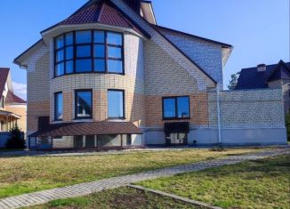 Продаю дом, 210 м2, село Бобровка