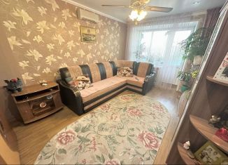 Продажа трехкомнатной квартиры, 58.2 м2, Азнакаево, улица Хасанова, 27