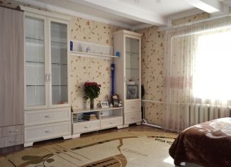 Продается 3-комнатная квартира, 80 м2, Калининградская область, посёлок Прохоровка, 6