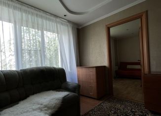 Сдается в аренду четырехкомнатная квартира, 65 м2, Челябинск, улица Калинина, 30А, Калининский район