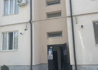 Продажа 2-комнатной квартиры, 69 м2, Дагестан, улица Кобякова, 84